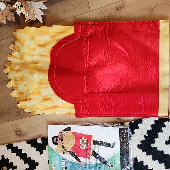 Spirit French Fries Kids Costume - Red and Gold - Picture 6 of 7